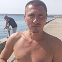 Знакомства: Федерико, 42 года, Кировское