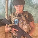Знакомства: Вадим, 29 лет, Докучаевск