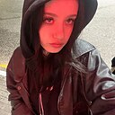 Знакомства: Ioanna, 18 лет, Молодечно