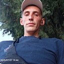 Знакомства: Павел, 27 лет, Белоярский
