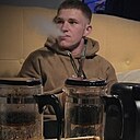 Знакомства: Женя, 19 лет, Бузулук