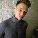 Знакомства: Максим, 21 год, Юрга