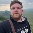 Знакомства: Антон, 22 года, Черногорск