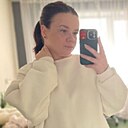 Знакомства: Аксиния, 35 лет, Екатеринбург