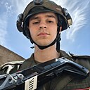 Знакомства: Илларион, 20 лет, Луганск