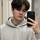 Знакомства: Eduard, 21 год, Кривой Рог