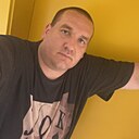 Знакомства: Миша, 32 года, Покровское