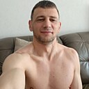 Знакомства: Roman, 43 года, Бонн