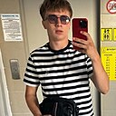 Знакомства: Макс, 20 лет, Сургут