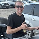 Знакомства: Roman, 27 лет, Чехов