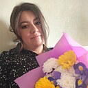 Знакомства: Ксения, 27 лет, Ижевск