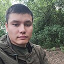 Знакомства: Макс, 24 года, Москва