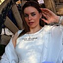 Знакомства: Агата, 28 лет, Москва