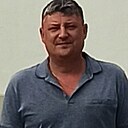 Знакомства: Артём, 44 года, Волжский