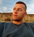 Знакомства: Александр, 21 год, Саратов