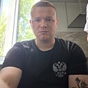 Знакомства: Максим, 24 года, Луганск