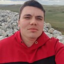 Знакомства: Валентин, 27 лет, Иркутск