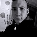 Знакомства: Максим, 19 лет, Омск
