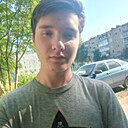 Знакомства: Артем, 21 год, Красновишерск