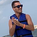 Знакомства: Александр, 42 года, Москва
