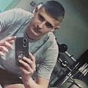 Знакомства: Тёма, 20 лет, Мариуполь