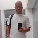 Знакомства: Евгений, 44 года, Киев