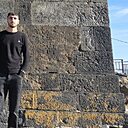 Знакомства: Hracho, 26 лет, Астана