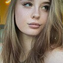 Знакомства: Надя, 23 года, Железногорск
