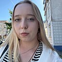 Знакомства: Ева, 20 лет, Белгород