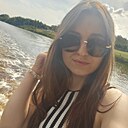 Знакомства: Виктория, 29 лет, Екатеринбург