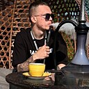 Знакомства: Богдан, 19 лет, Елизово