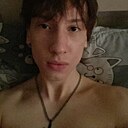 Знакомства: Илья, 18 лет, Великий Новгород
