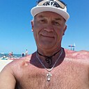 Знакомства: Владимир, 70 лет, Москва