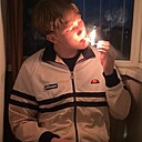 Знакомства: Артём, 18 лет, Жлобин