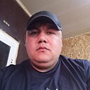 Знакомства: Рома, 33 года, Новый Уренгой