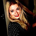 Знакомства: Каріна, 28 лет, Киев
