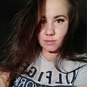 Знакомства: Виктория, 28 лет, Александровск