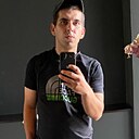Знакомства: Жека, 24 года, Иваново