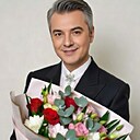 Знакомства: Александр, 24 года, Симферополь