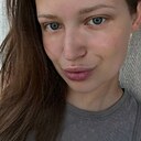 Знакомства: Yaroslava, 26 лет, Уссурийск