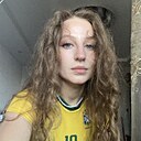 Знакомства: Elena, 27 лет, Москва
