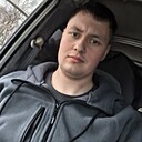 Знакомства: Максим, 23 года, Уссурийск