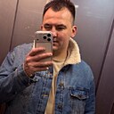 Знакомства: Максим, 31 год, Сергиев Посад