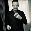 Знакомства: Олег, 31 год, Чехов
