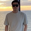 Знакомства: Аброр, 18 лет, Светлогорск