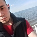 Знакомства: Вова, 25 лет, Яровое