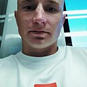 Знакомства: Макс, 25 лет, Москва