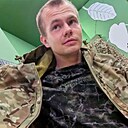 Знакомства: Максим, 25 лет, Можайск