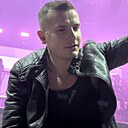 Знакомства: Макс, 22 года, Краснодар