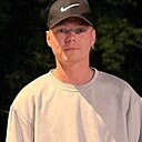 Знакомства: Денис, 27 лет, Анжеро-Судженск